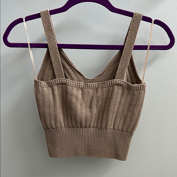 Bundle 5 items @ 15$, pay only 45$ - 2 items free! Tan Ribbed Crop Camisole - Picture 2 of 7